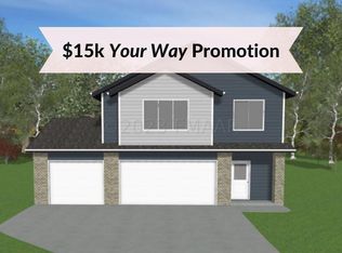 1041 Ashley Dr W, West Fargo, ND 58078