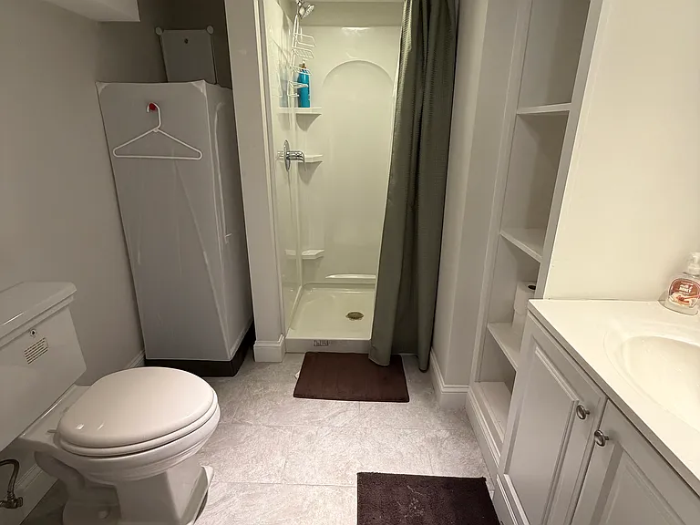 17 Cardinal St #17 — Photo 35