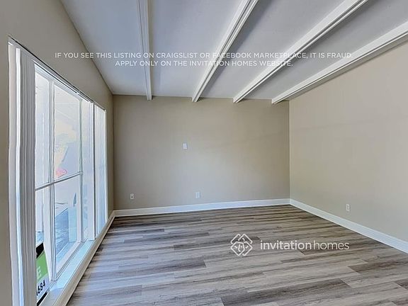 3rd image of 5218 Grandview Dr