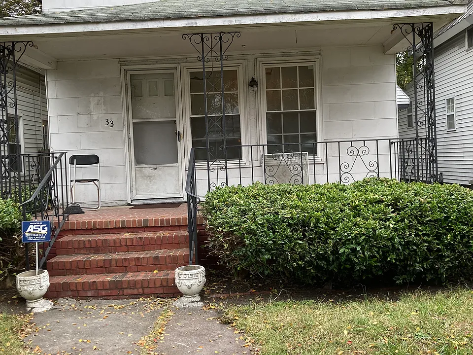 33 Hobson St