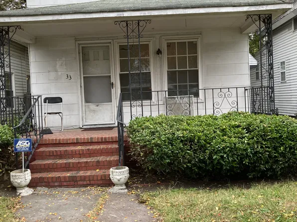 33 Hobson St, Portsmouth, VA 23704