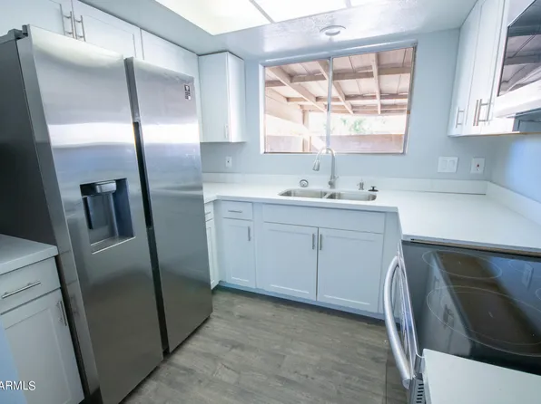 13822 N 42ND Avenue, Phoenix, AZ 85053