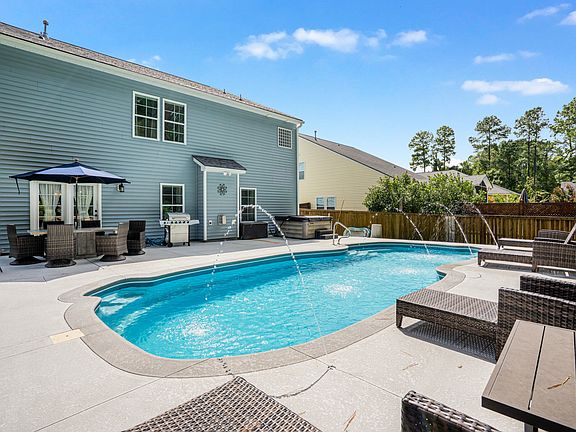 4th image of 1005 Victoria Pointe Ln