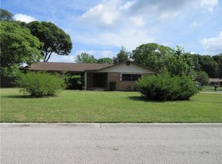 1235 Rolling Acres Dr, Deland, FL 32720