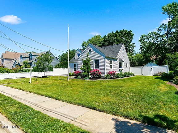 5th image of 815 Briarcliff Avenue