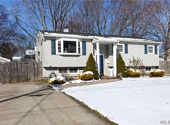 2nd image of 3008 Falcon Ave
