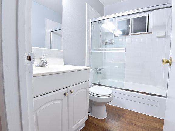4th image of 1764 Noranda Dr APT 4