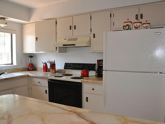 5th image of 6008 Staubach Ave NW