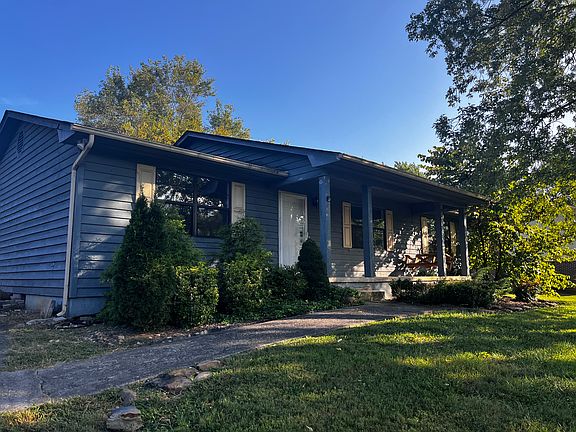 2nd image of 208 Mount David Dr