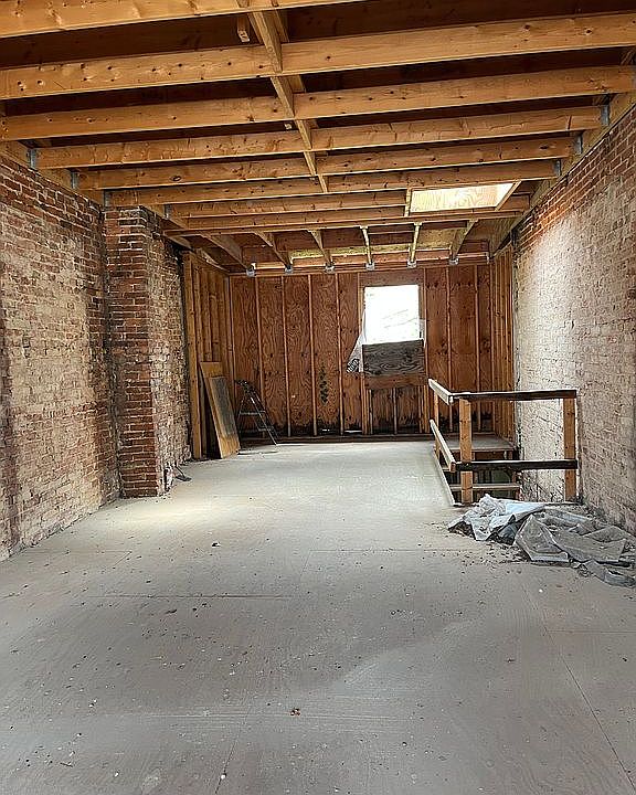 2nd image of 1027 Brantley Ave