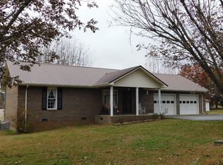 1805 Water Cure Rd, Winchester, TN 37398