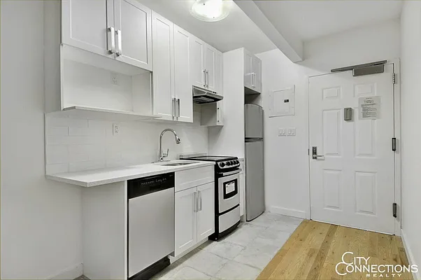 Rented by City Connections Realty | media 13