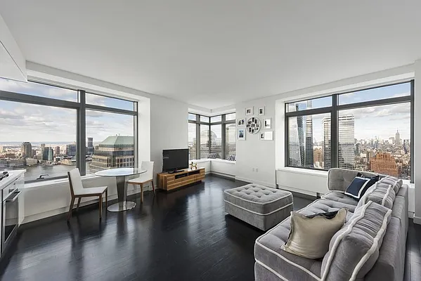Sold by Compass | media 4