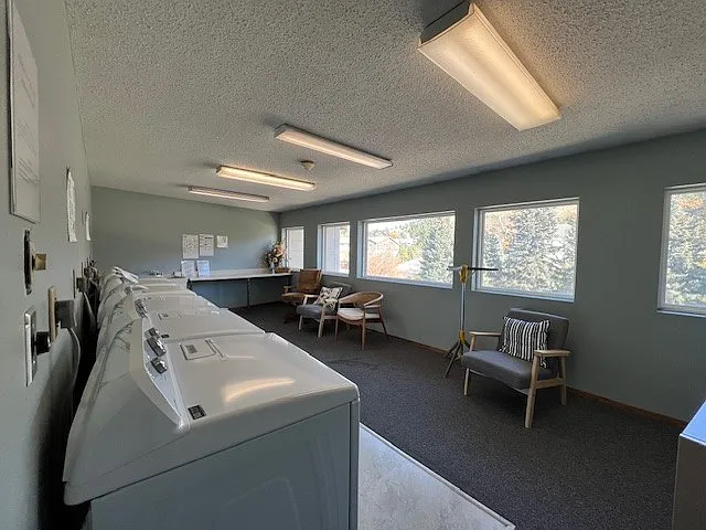 3951 Fairway Hills Dr — Photo 22