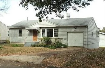 7835 General Sheridan Ln photo 1