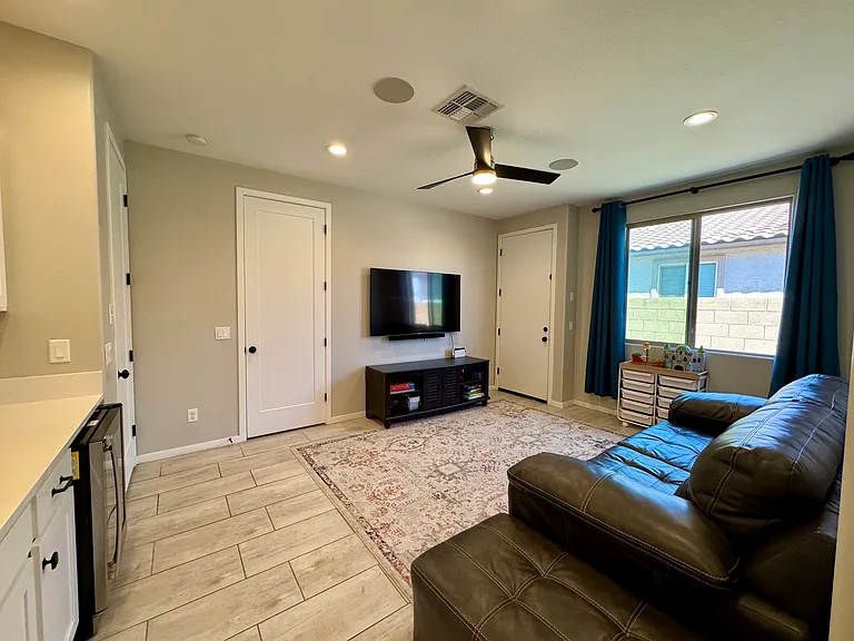 2870 N Blossom Ln — Photo 12