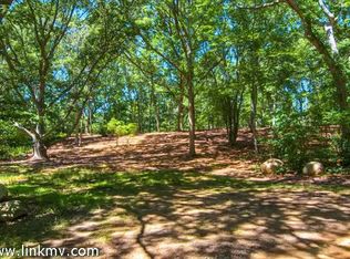 12 Valley Ln, Chilmark, MA 02535