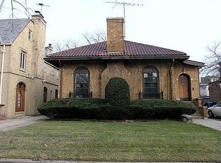 6841 S Cregier Ave, Chicago, IL 60649
