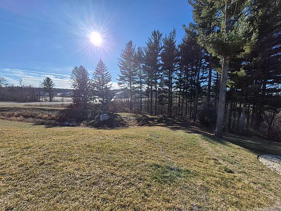5th image of 371 Bell View Avenue