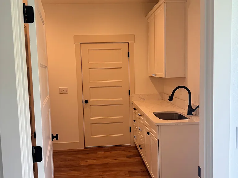344 NE Lutheran Church Rd — Photo 11