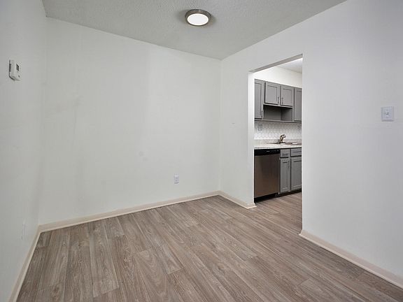 Newly Renovated One Bedroom at the Chateau Apartments in Carrboro, NC