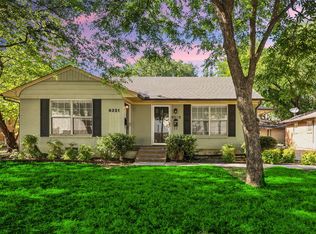 6323 Ravendale Ln, Dallas, TX 75214