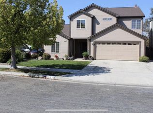 2373 Ironwood Way, Madera, CA 93637