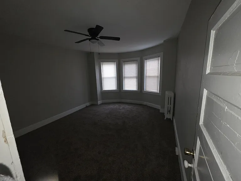 403 S Augusta Ave — Photo 8