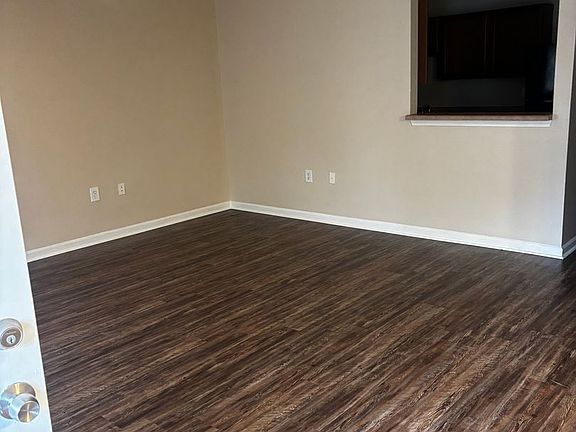 2nd image of 5433B Banyan Trace Dr