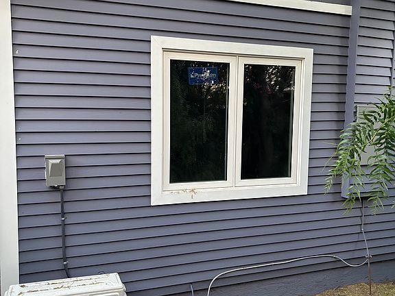 5th image of 233 N Mar Vista Ave #231