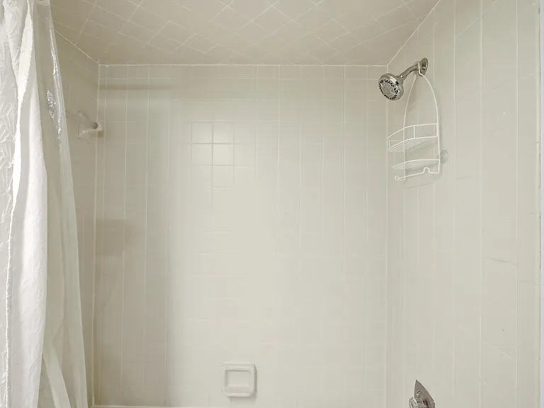3705 E Bay Dr #116 — Photo 32