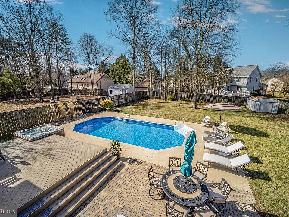 2269 Community Dr, Waldorf, MD 20601 | Zillow