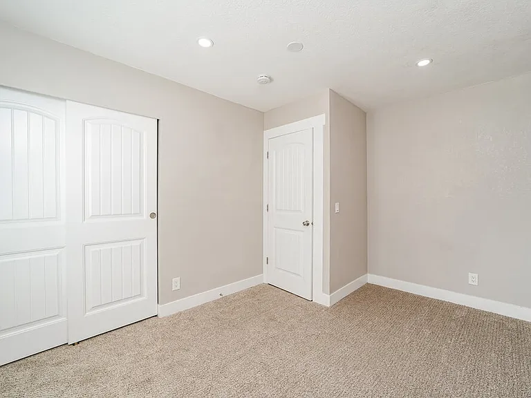 1580 W Bora Bora Dr — Photo 11