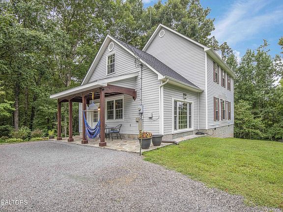 4th image of 890 County Road 51