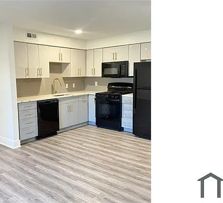 325 W Parkwood Dr #9 — Photo 6