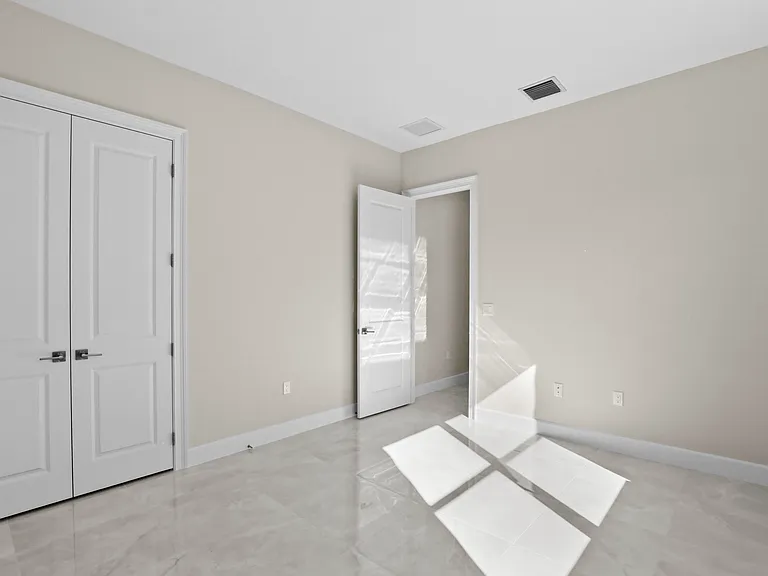 14823 Wildwood Cir — Photo 51