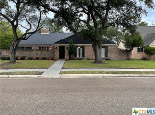 2802 Bon Aire Ave, Victoria, TX 77901