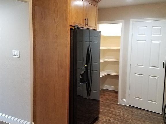 5th image of 1304 W Ellaine Ave