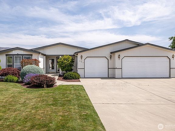 4th image of 580 Canyon Drive