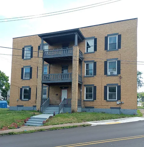 537 E Washington St #2 Photo 1
