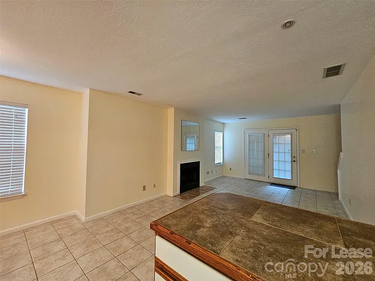 802 Selwyn Oaks Ct — Photo 6
