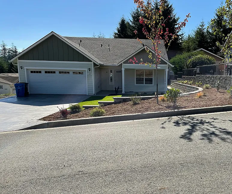 459 Providence Dr