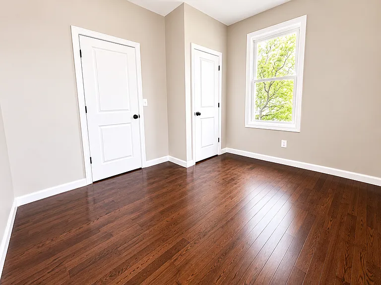 21 Chelsea Ave — Photo 16