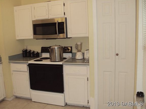 2nd image of 1331 Daytona Ave
