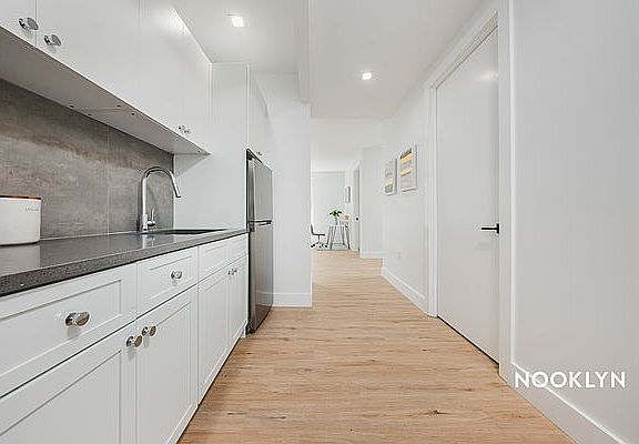5th image of 2510 Bedford Ave #6F