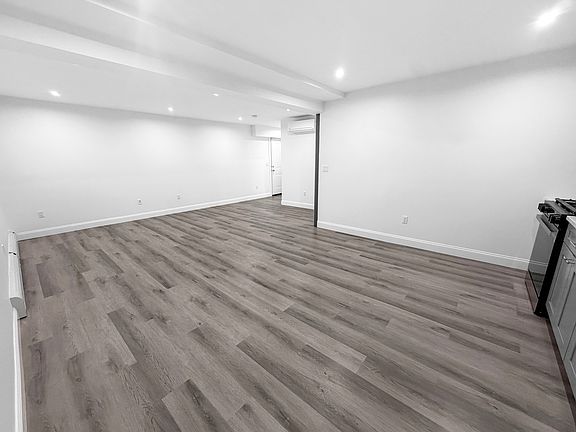 4th image of 54 Broad Ave #D3