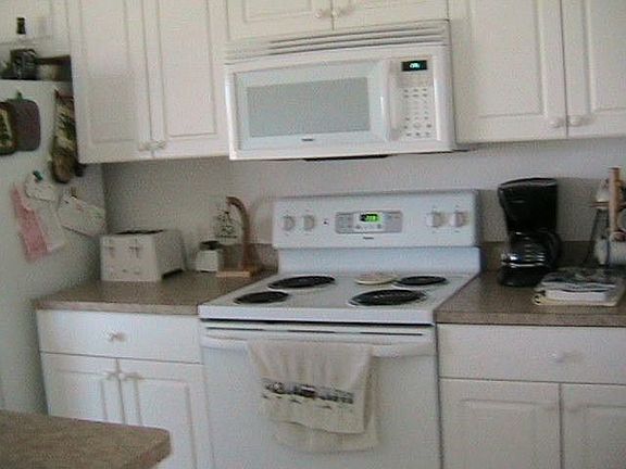 2nd image of 647 NW 29th Ter
