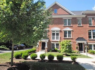 808 Beaver St, Sewickley, PA 15143
