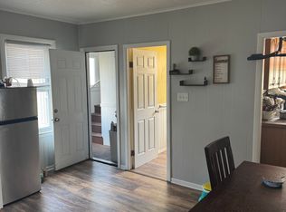 176 Thompson St #2, New Bedford, MA 02740