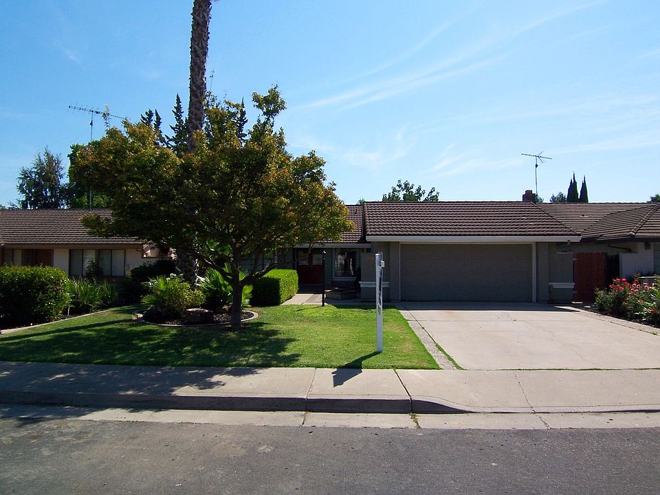 1st image of 2973 Ironwood Way